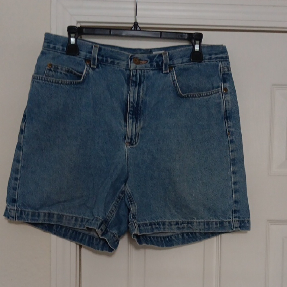 Blue Jean Shorts with High-Waisted Relaxed Fit